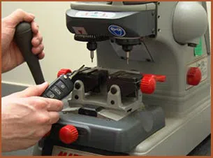 Jacksonville Liberty Locksmith Jacksonville, FL 904-531-3123 - 14-auto-car-key-cut